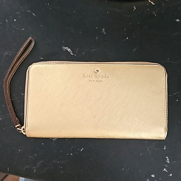 Gold Kate spade zipper wallet♠️ - Picture 1 of 5
